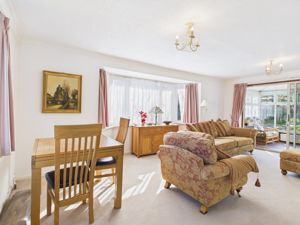 Living & dining - click for photo gallery